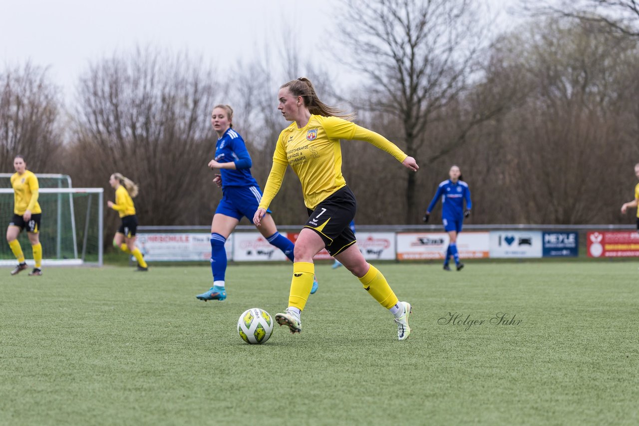 Bild 209 - F SSC Hagen Ahrensburg - SV Frisia Risum-Lindholm : Ergebnis: 1:2